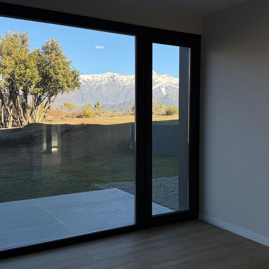 Exclusiva Residencia Premium en Arelauquen Vistas 360 a la Cordillera