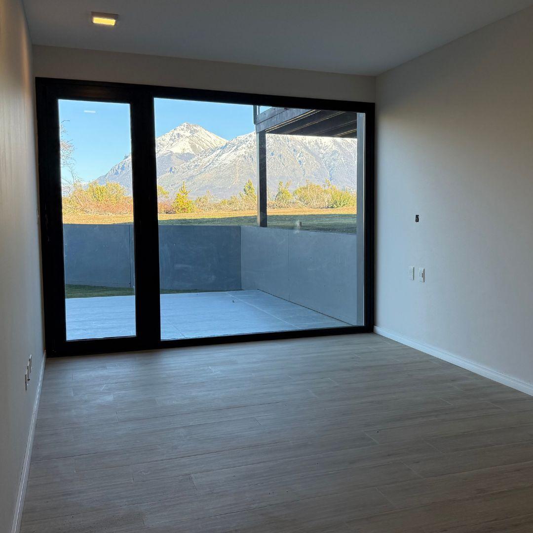 Exclusiva Residencia Premium en Arelauquen Vistas 360 a la Cordillera