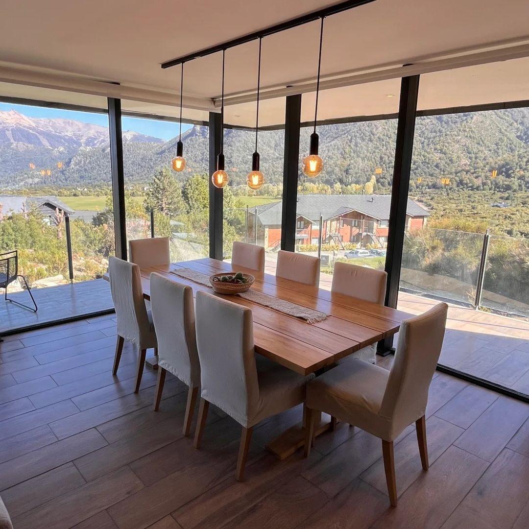 Departamento con Vistas 360 Mirador al Lago Gutiérrez y Cerros Otto Ventana y Catedral