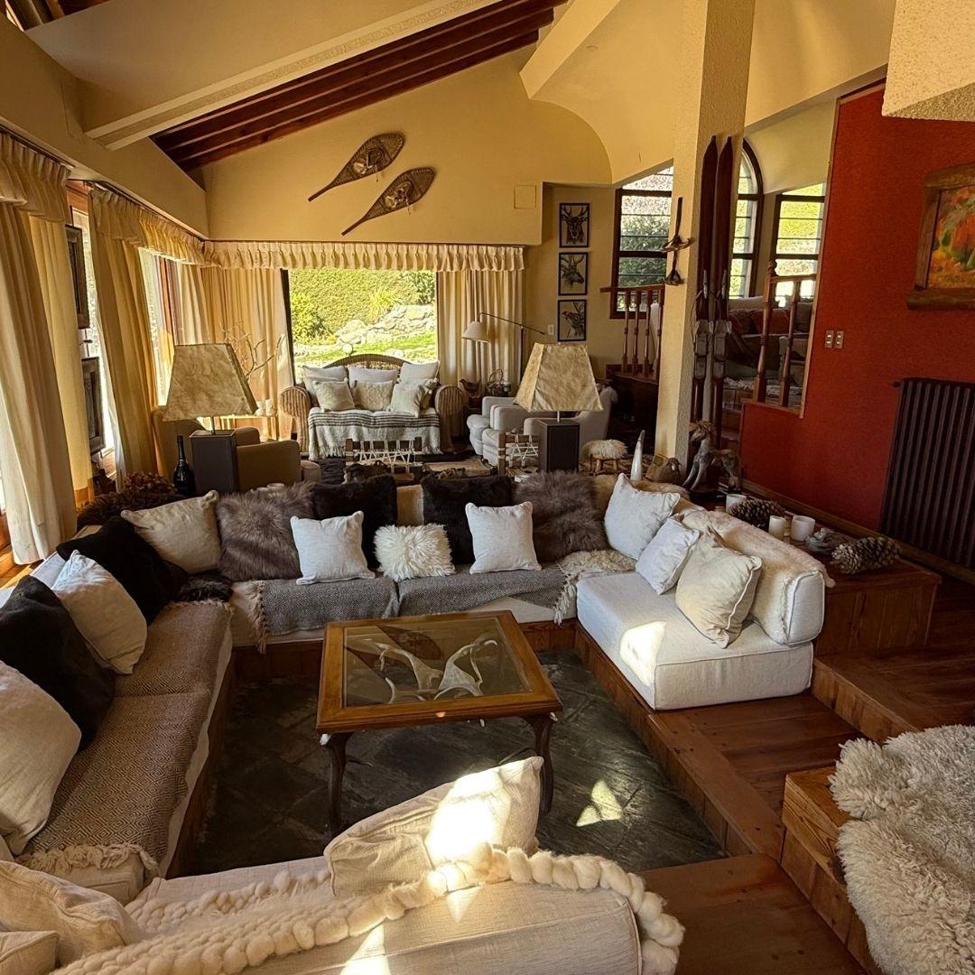Residencia con vista al Nahuel Huapi