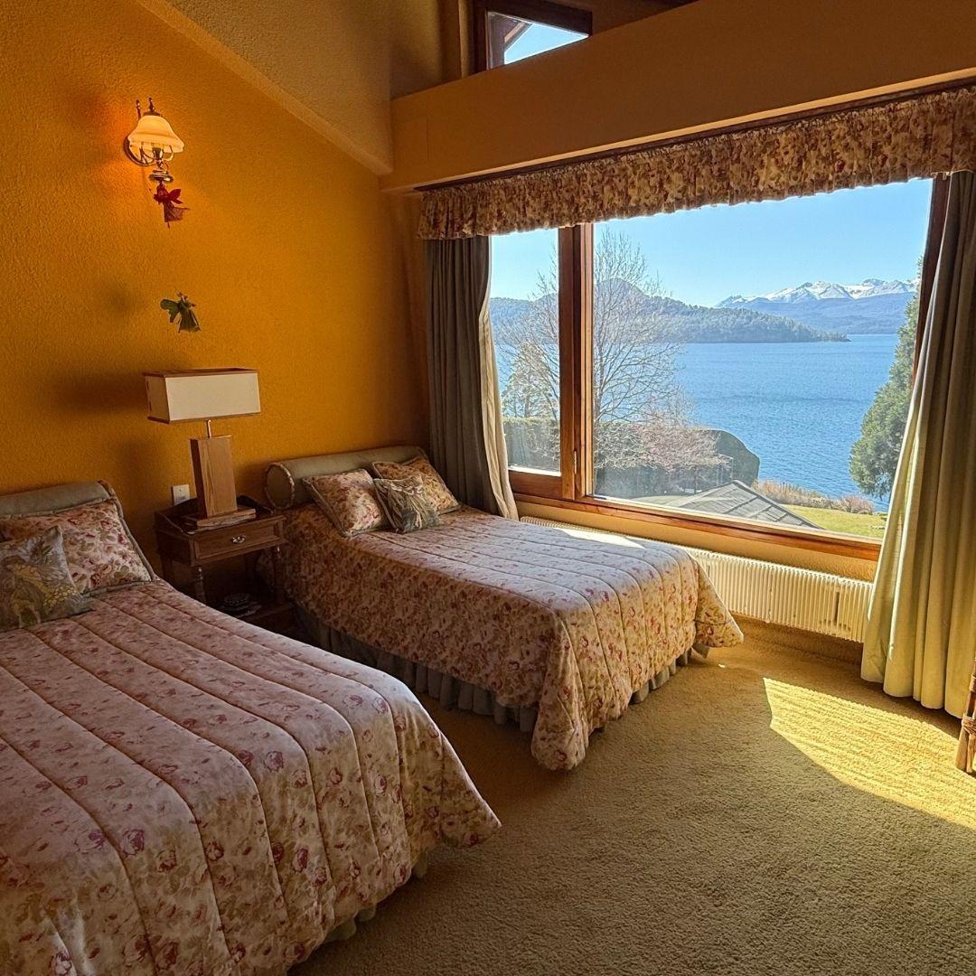 Residencia con vista al Nahuel Huapi