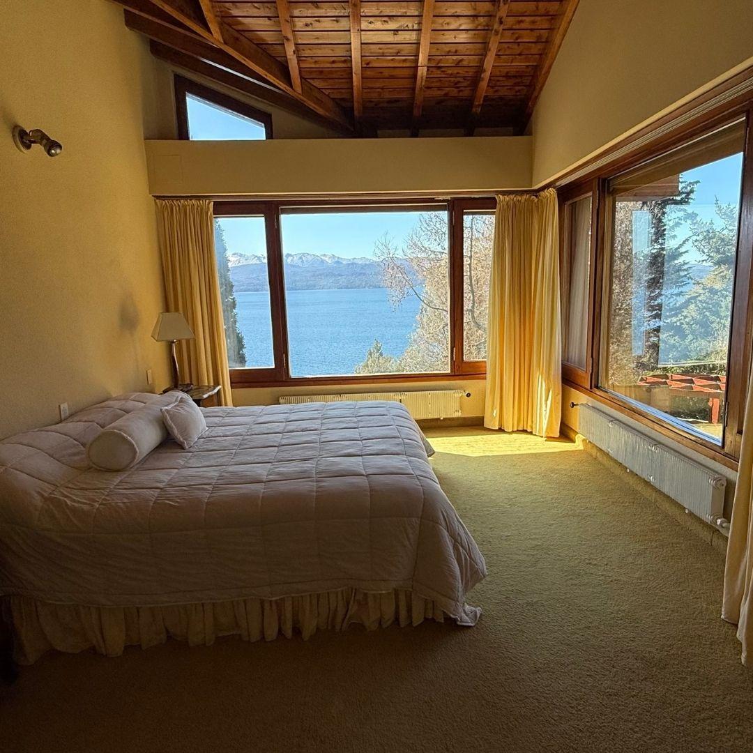 Residencia con vista al Nahuel Huapi