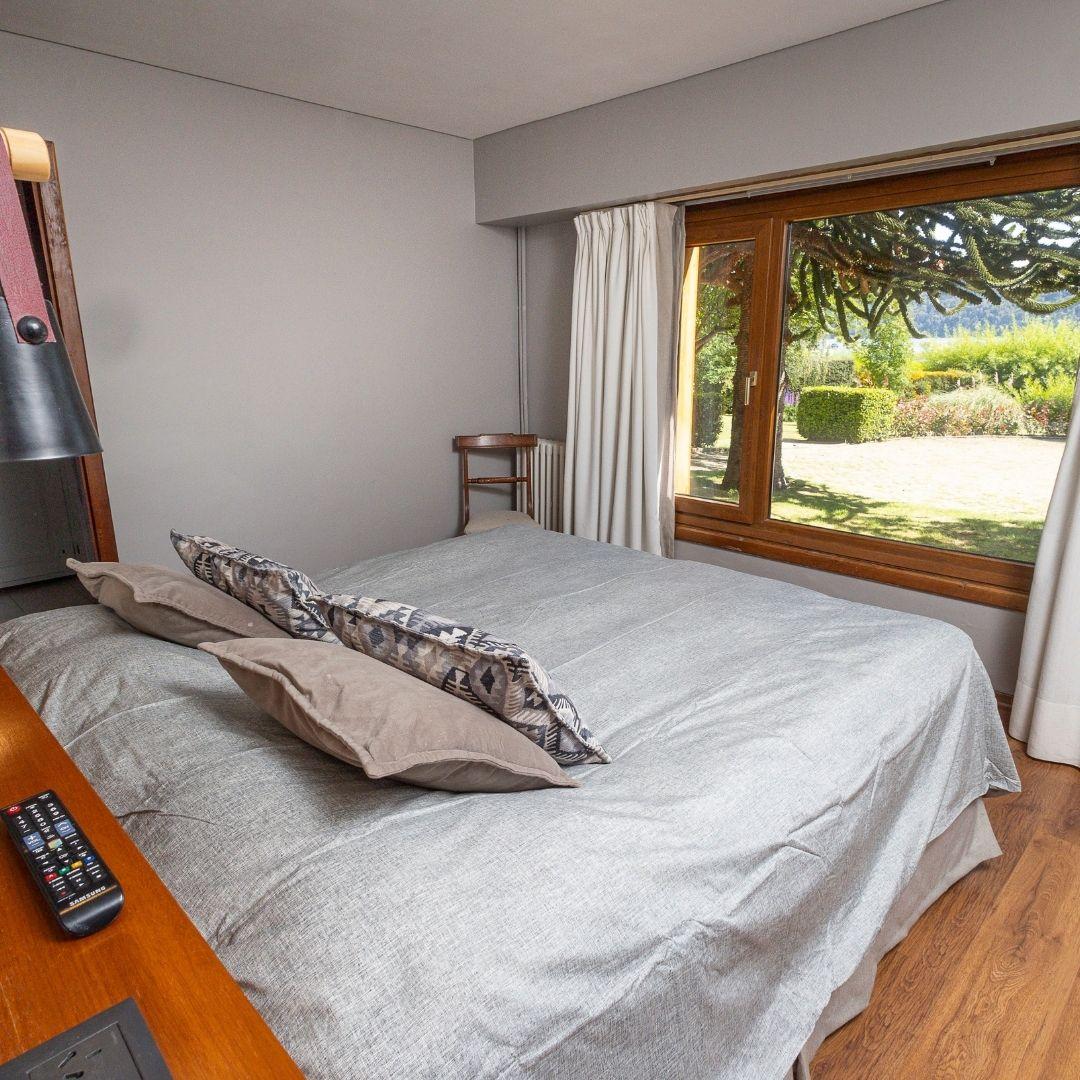 Casa Premium con Costa de Lago Muelle Propio y Fogonero