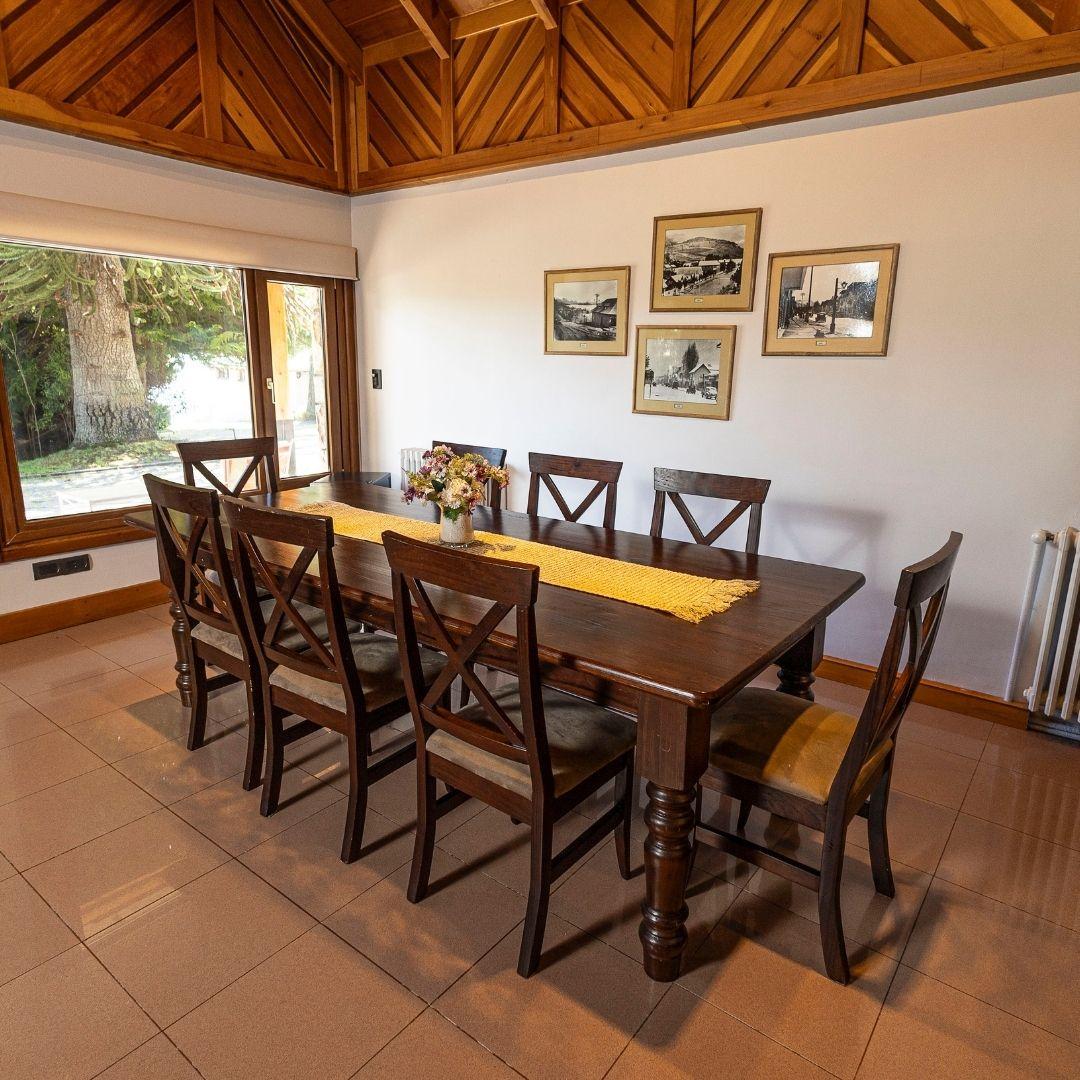Casa Premium con Costa de Lago Muelle Propio y Fogonero