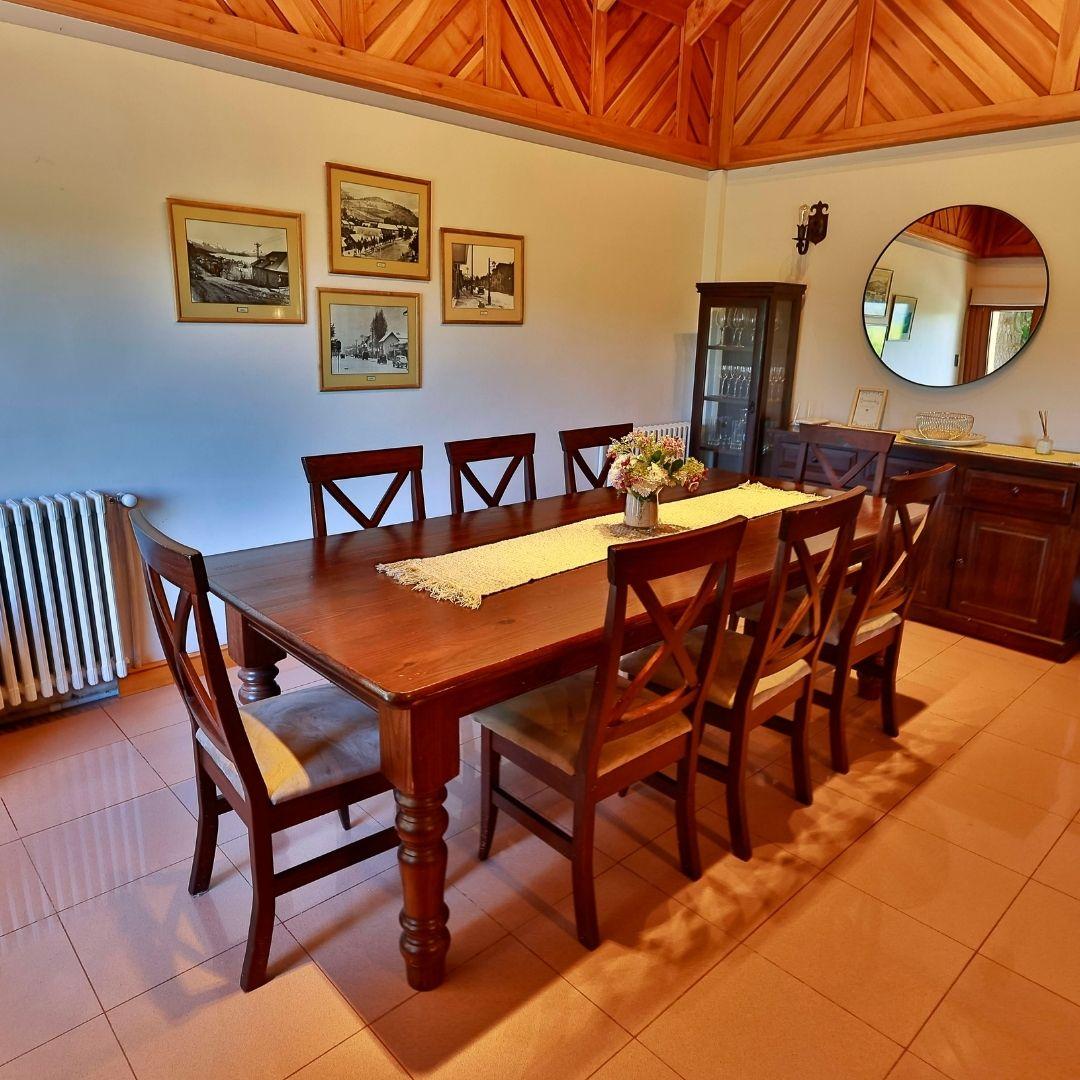 Casa Premium con Costa de Lago Muelle Propio y Fogonero