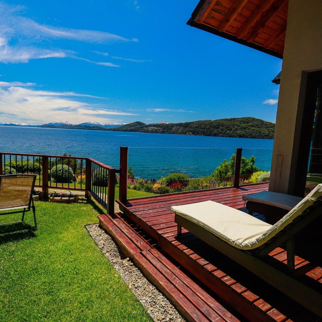 Residencia con Costa de Lago playa y Playroom Circuito Chico