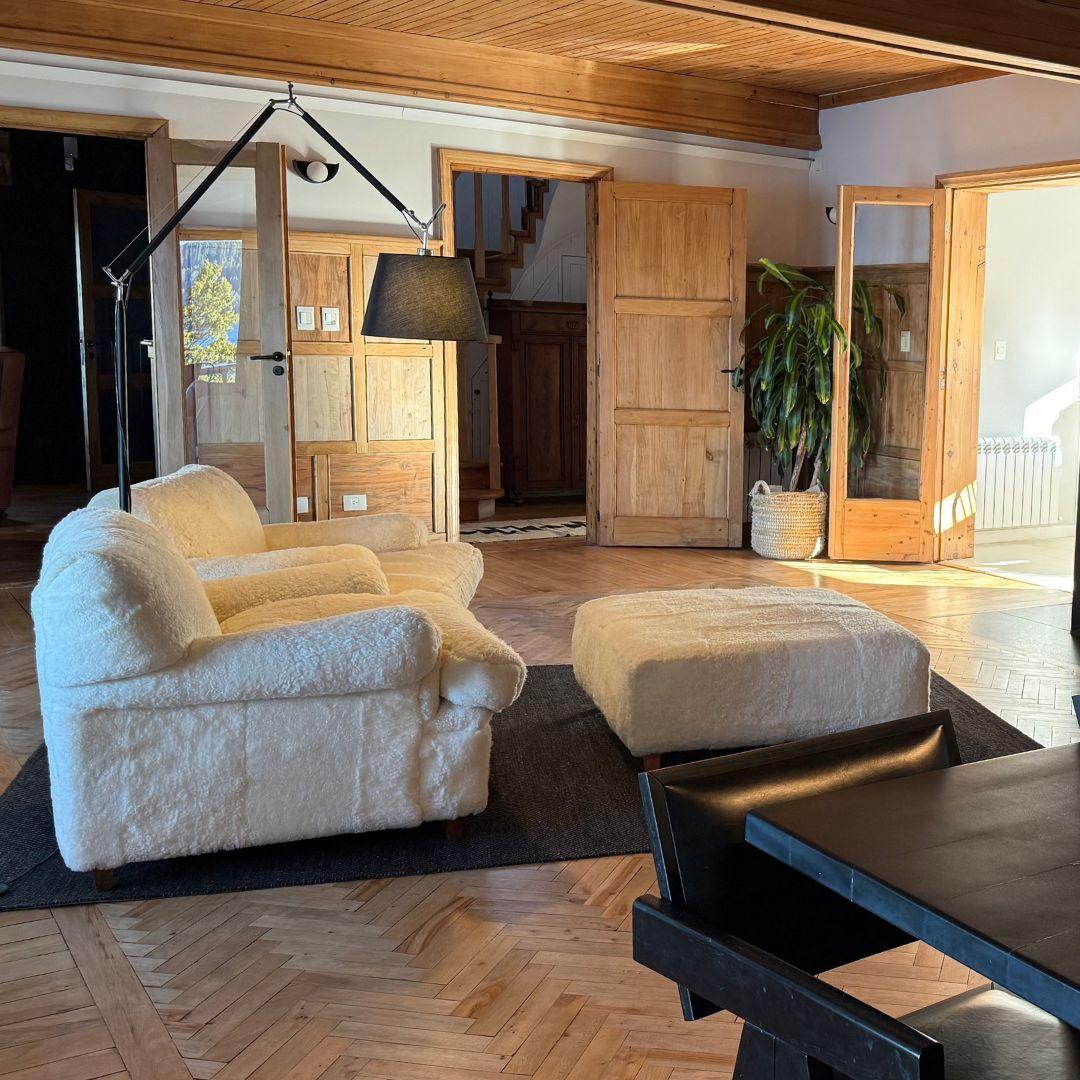 Residencia de 530 m² con Costa de Lago, Sauna y Amenities Exclusivos – Miralagos