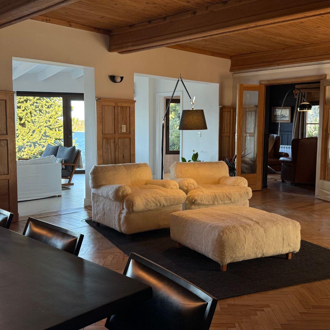 Residencia de 530 m² con Costa de Lago, Sauna y Amenities Exclusivos – Miralagos