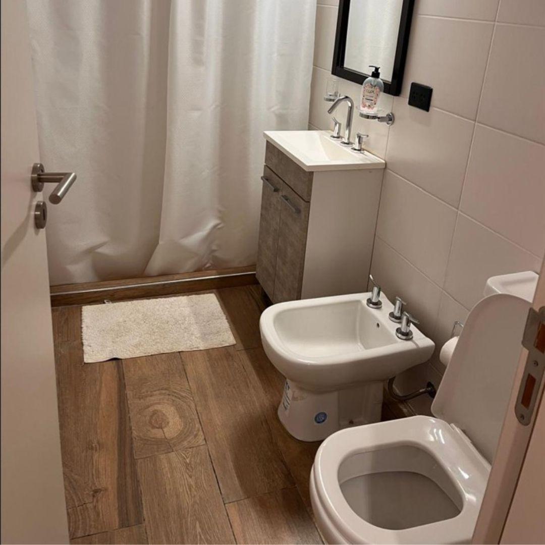 Residencia con 4 Suites, Muelle y Costa de Lago – Barrio Privado Valle Escondido