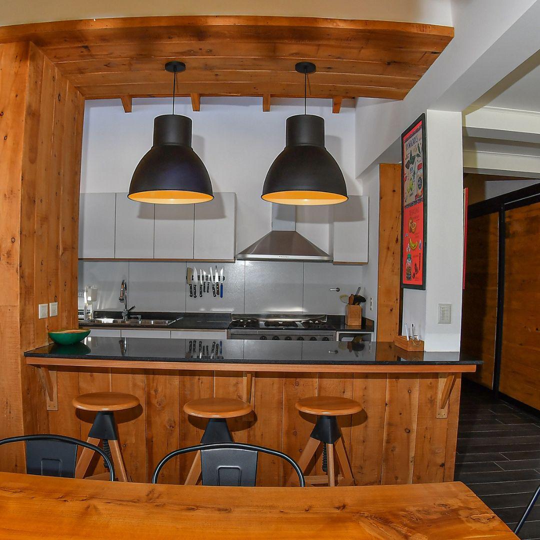 Cálida Residencia en Zona Polo con Vista al Cerro Otto – Arelauquen Golf & Country Club