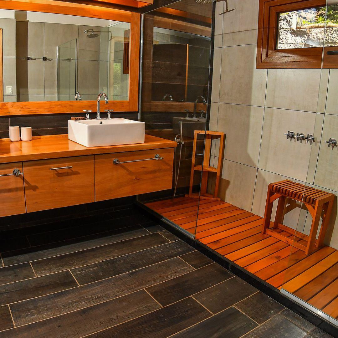 Cálida Residencia en Zona Polo con Vista al Cerro Otto – Arelauquen Golf & Country Club