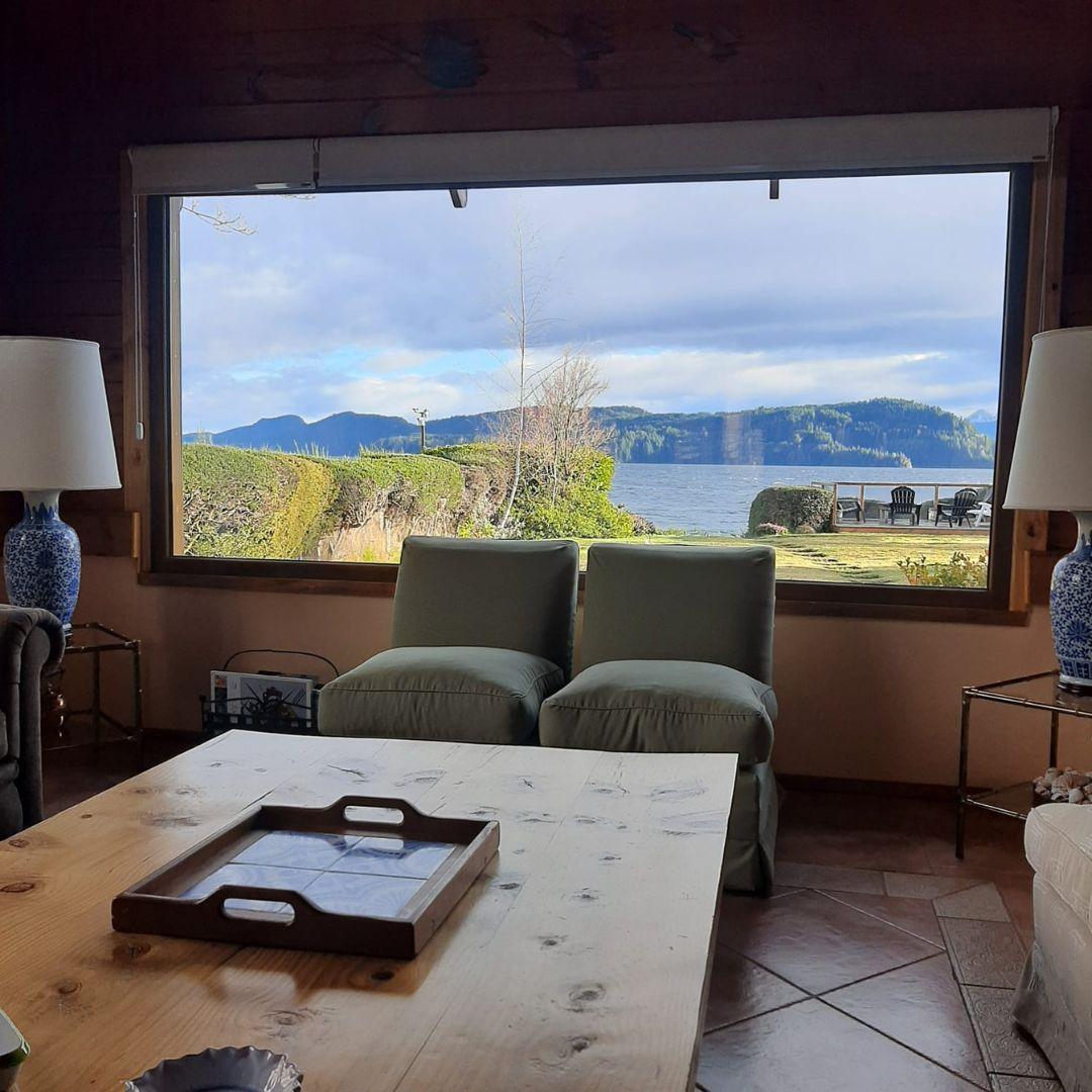 Exclusiva Residencia Frente al Lago con acceso a la playa