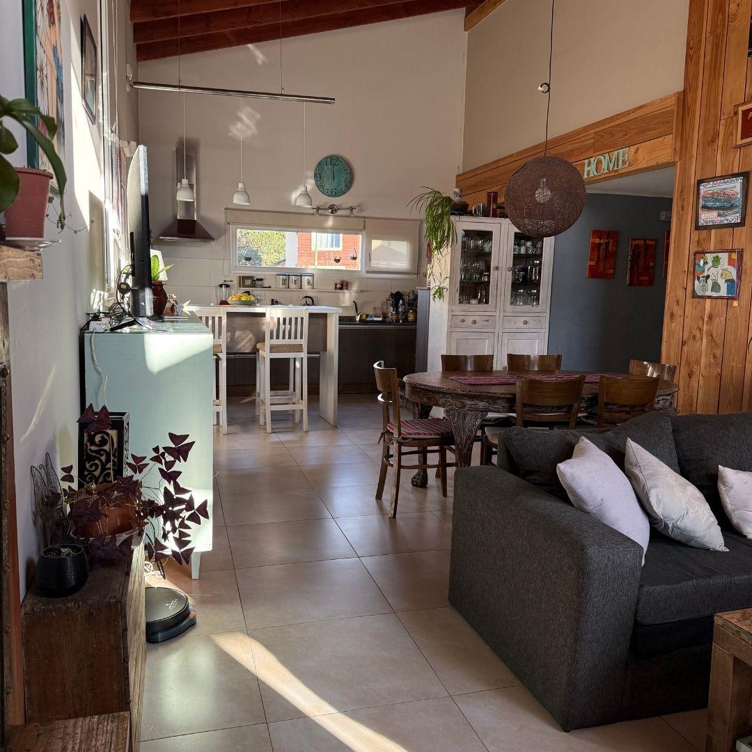 Casa en Barrio Entre Pinos